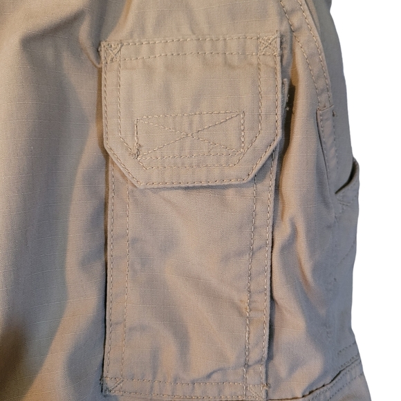 NWOT 5.11 Tactical women's khaki cargo pants - 4 - Picture 2 of 10